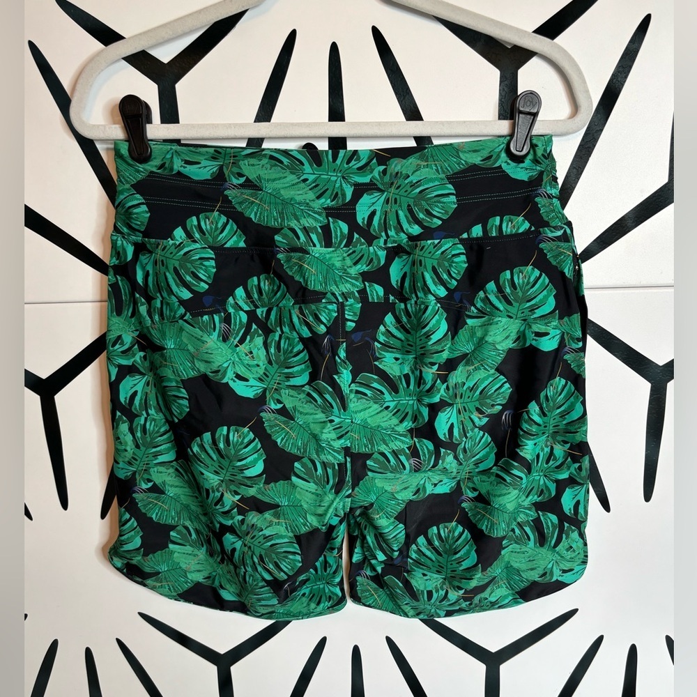 G Gradual High Waisted Swim Board Shorts – Leaf Print – Size M – UPF 50+ - Picture 3 of 8